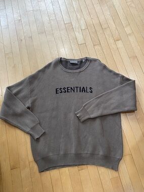 Fear of God Essentials x SSENSE Knit Sweater